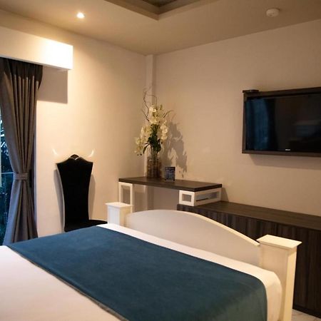 Hotel Boutique Monarca El Paraiso Luaran gambar